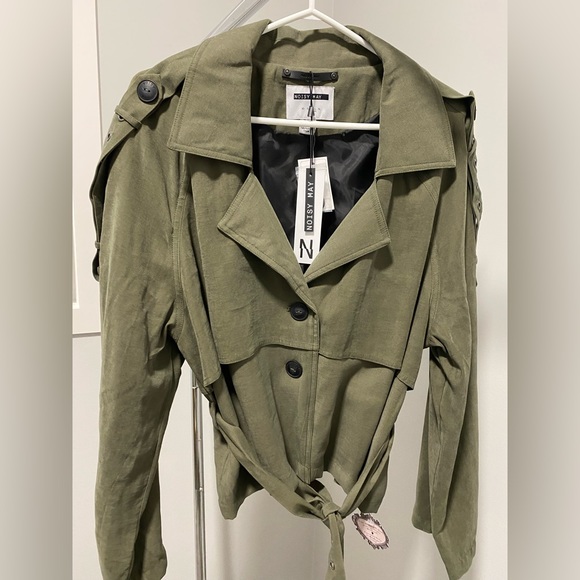 NWT Noisy May light jacket with buttons and tie belt. size L - Picture 1 of 3